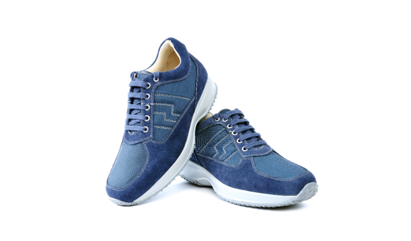 Walking Shoes image