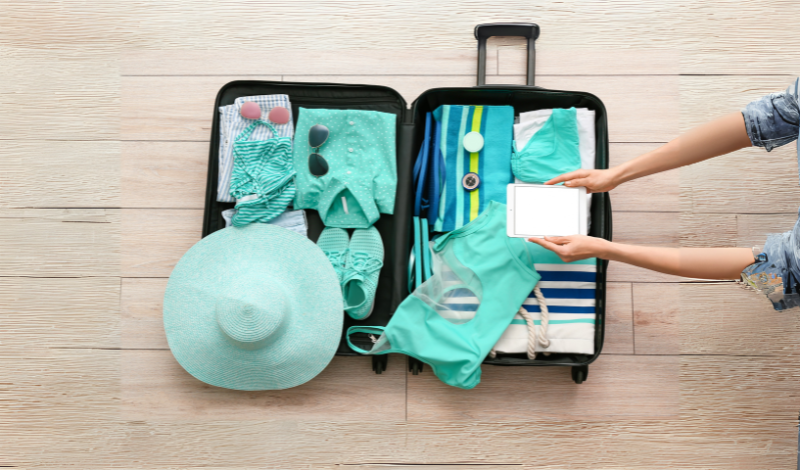 Smart Luggage image